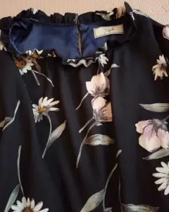 Noela　ノエラ　花柄　ワンピース