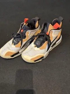 Item thumbnail for item e55f2872-9217-4c76-8b4c-5776a853c78c