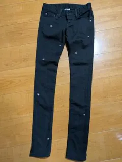 激レア✨️moussyマウジー 星刺繍✨️ブラックスキニーデニム