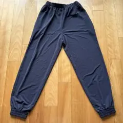 ユニクロ　紺色　ジョガーパンツ　【美品】