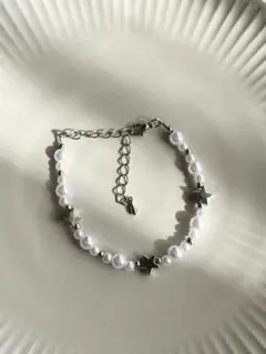 【ハンドメイド】パール×星型チャーム ブレスレット｜韓国風　シンプルかわいい