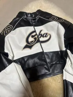 FASHIONNOVA クロップドレザージャケット ブラック/ホワイト