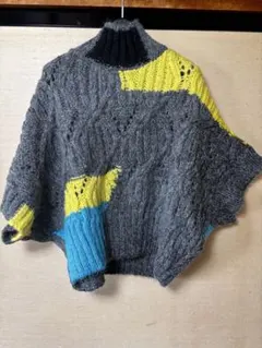 未使用　オーバーサイズタートルネックニット　5分袖