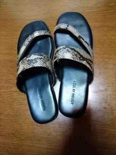 AZUL BY MOUSSY パイソン柄 トングサンダルのサムネイル