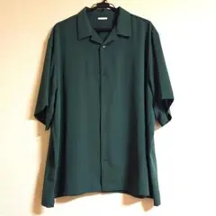 【新品】GUオープンカラーシャツ 5分袖　大きめ深グリーン 半袖シャツ 3XL