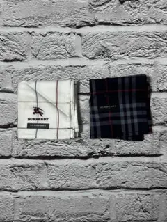 美品　BURBERRY　ハンカチ　2枚セット　ｗ1325-1218-①-④