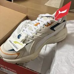 PUMA スニーカー　24cm