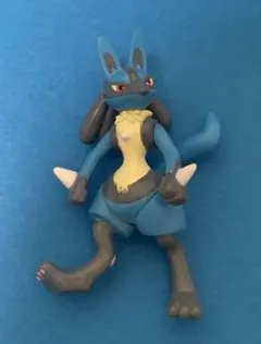 ポケモン モンコレ リオル 限定キラキラver. - メルカリ