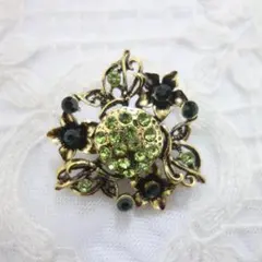 ヴィンテージ調　ペリドット色＆エメラルド色輝石 結晶 アールヌーヴォー調ブローチ