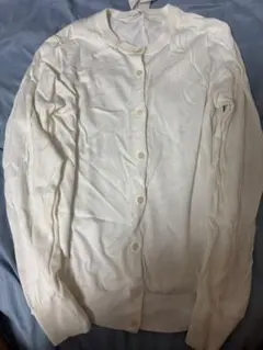 ユニクロ　UVカットクールネックカーディガン