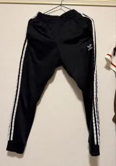 adidas トラックパンツ