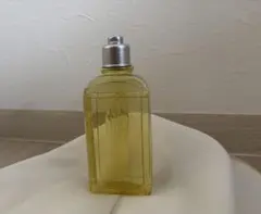 ロクシタン　VB シャワージェル　250ml