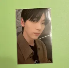 Item thumbnail for item 98cf0a34-2b63-46b4-ba12-3af4bd7e169f