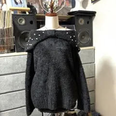 オフショルダー ブラック ニットセーター リボン パール付き