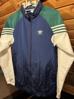 アディダススケートボーディング ナイロンジャケット