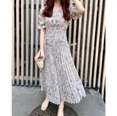 グレー系 プリーツ マキシ丈ワンピース