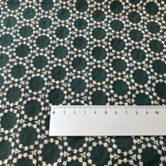 刺繍生地残布　縦35cm×横95cm