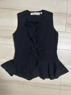 GU rokhコラボ　ニットベスト