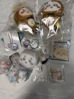 ちいかわ　モモンガ　古本屋　たぬきだもんくじ　セット