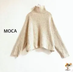 美品　MOCA モカ　ビッグタートルニットセーター　カットソー　ライトベージュ