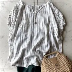 美品 ルーニィ リネン混 スキッパーブラウス 洗える ストライプ フレンチ袖 白のサムネイル