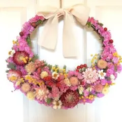 春色ピンクのドライフラワーリース　ナチュラルリボン付き　母の日ギフトにも