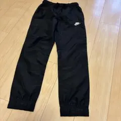 Nike 黒 ロングパンツ Mサイズ