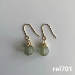 No.416 シンプル　チェコビーズ(グリーンマット)ピアス　イヤリング