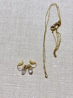 【美品】ネックレス　イヤリング　まとめ売り　ゴールド ビジュー　ダイヤモンド風