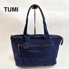 TUMI トートバッグ　レディース　ビジネスバッグ　ネイビー　A4 PC収納可能のサムネイル