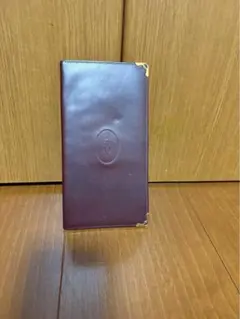 Cartier 二つ折り財布 ボルドー レザーのサムネイル