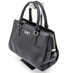 Salvatore Ferragamo✨ハンドバッグ ダブルガンチーニ レザー