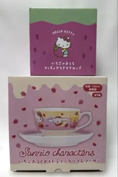 サンリオ いちごのおうちフィギュア付きマグカップ　メルトティーカップ&ソテー