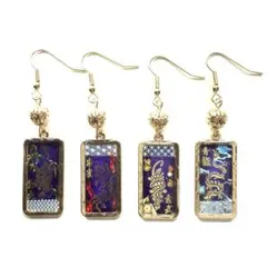 和風　紺色ラメ　四神　青龍　朱雀　白虎　玄武　長方形　ピアス　2ペア　４個セット