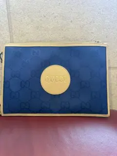 日本限定 GUCCI ネイビー GGパターン クラッチバッグ