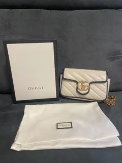 GUCCI アイボリー ショルダーバッグ