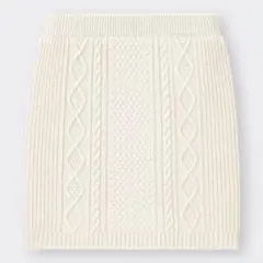 GU ジーユー　ケーブルニットミニスカート　Sサイズ