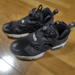 Reebok INSTAPUMP FURY スニーカー ブラック
