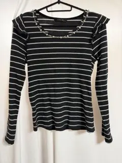 ストライプ フリル付き 長袖トップス M