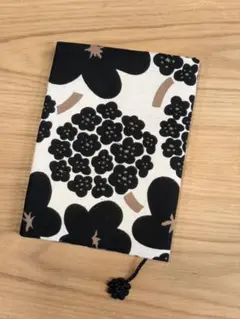 ブックカバー 文庫本