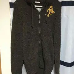 アバクロ ニットパーカー