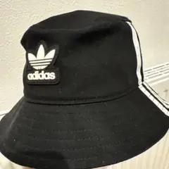【ほぼ未使用】アディダス　バケットハット　ブラック