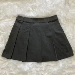 ユニクロ　プリーツスコート　Sサイズのサムネイル