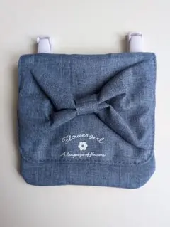 Item thumbnail for item 1d3b45b7-128c-4306-8225-8b60c0c8c0d8