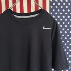 NIKE ワンポイント ドライフィット Tシャツ 【S】