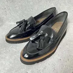 DIANA タッセル ローファー パンプス 厚底　エナメル 22.5