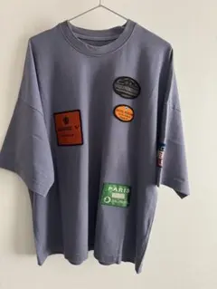 パッチ付きグレーオーバーサイズTシャツのサムネイル