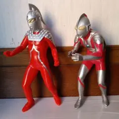 ウルトラセブン・ウルトラマン(初代)ビッグサイズソフビ　2点