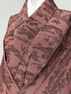 未使用品　和服　正絹(一越ちりめん) 和柄模様　小紋(仕付け糸) ラベル付き