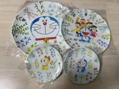 サントリー　ドラえもん　プラスチックトレイ